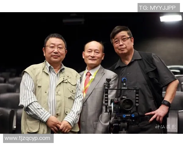 范丞丞与足球明星的友谊之路探秘及其对年轻人的影响